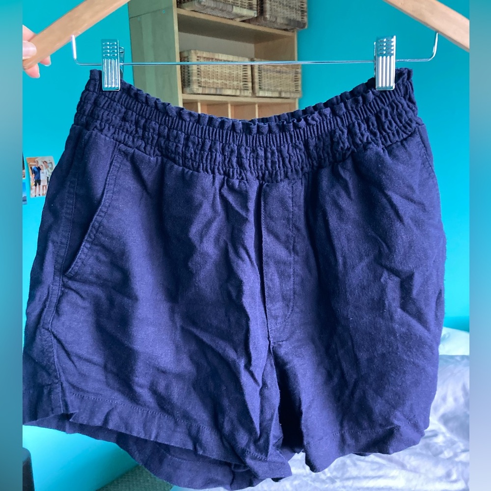 Gap Navy Blue shorts